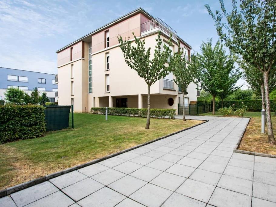 Les Paves De Prague - Appartement Pour 4 A 10 Minutes De Disneyland Paris Montévrain Exteriör bild