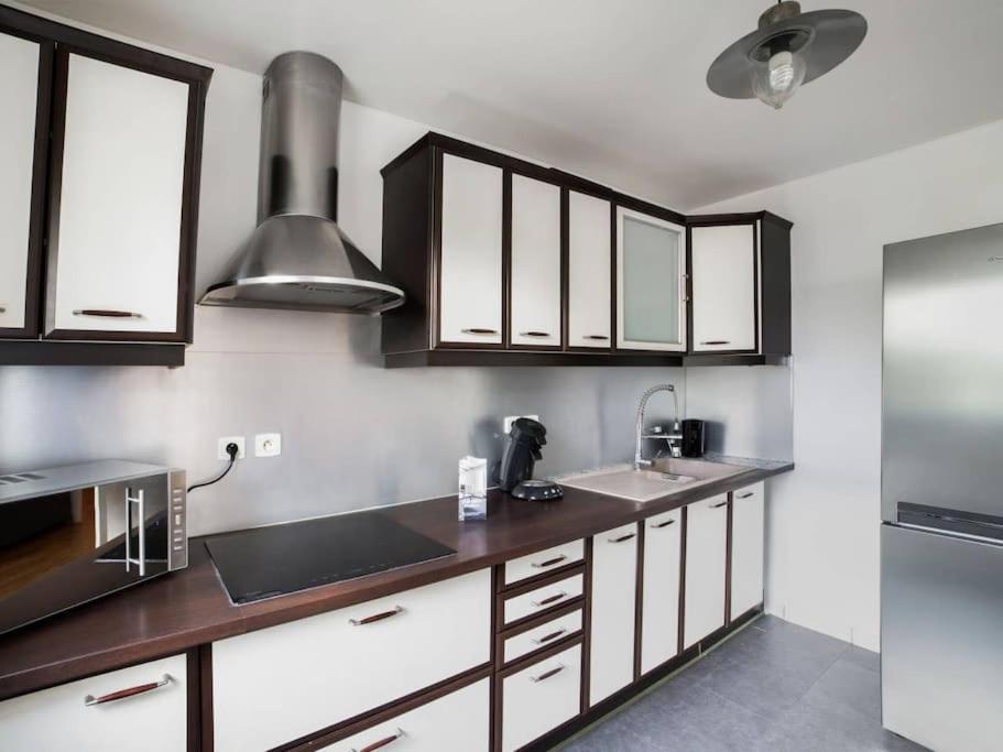 Les Paves De Prague - Appartement Pour 4 A 10 Minutes De Disneyland Paris Montévrain Exteriör bild