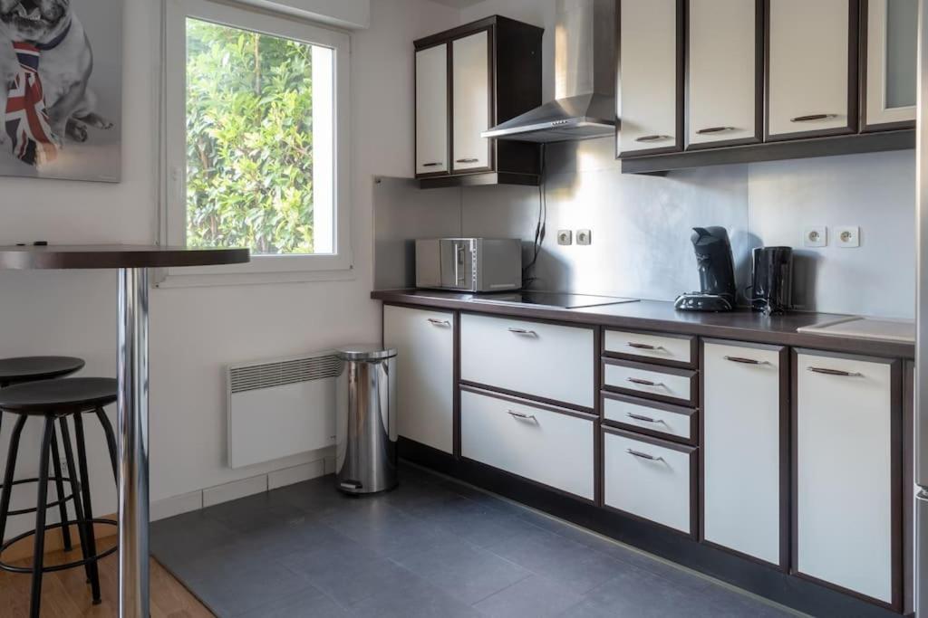 Les Paves De Prague - Appartement Pour 4 A 10 Minutes De Disneyland Paris Montévrain Exteriör bild