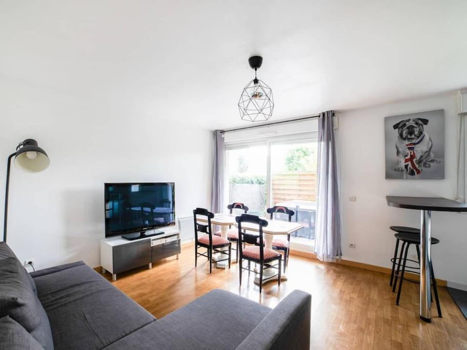 Les Paves De Prague - Appartement Pour 4 A 10 Minutes De Disneyland Paris Montévrain Exteriör bild