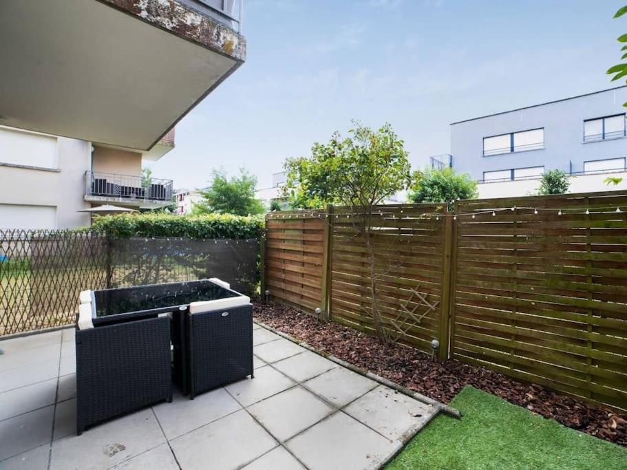 Les Paves De Prague - Appartement Pour 4 A 10 Minutes De Disneyland Paris Montévrain Exteriör bild